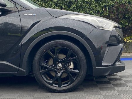 2019 Toyota C-HR - thumbnail 9