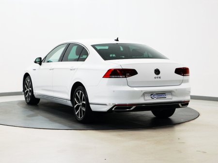 2021 Volkswagen Passat *30* GTE S-A DSG €25,800