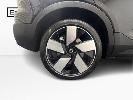 2026 Volvo EX40 - thumbnail 5