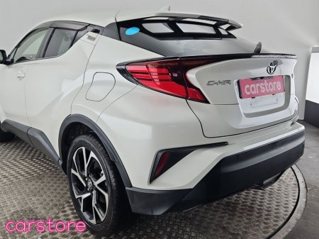2020 Toyota C-HR 1.8 HYBRID Auto €23,880 thumbnail