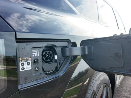 2026 Kia EV9 - thumbnail 7