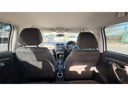 2015 Volkswagen Polo - thumbnail 9