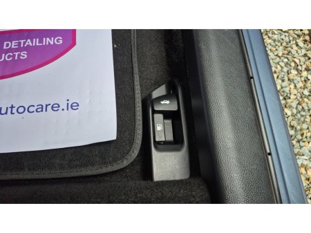 2019 Toyota Corolla - thumbnail 24