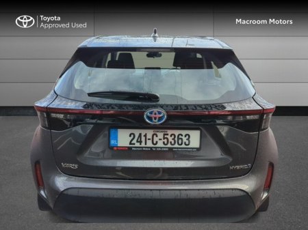 2024 Toyota Yaris Cross - thumbnail 4