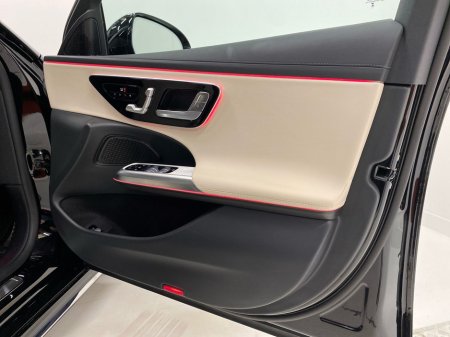 2025 Mercedes-Benz E Class - thumbnail 24