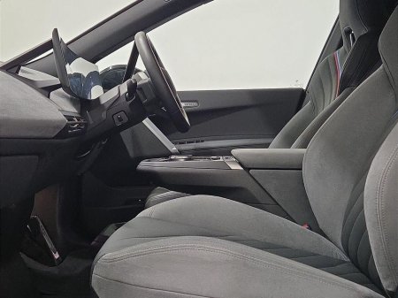 2025 BMW iX - thumbnail 7