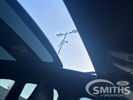 2024 Volvo XC60 - view 2