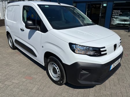 2025 Peugeot Partner 