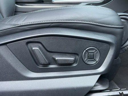 2022 Audi Q7 55 TFSIe S-LINE PHEV FACTORY ELECTRIC TOW BAR €59,995 thumbnail