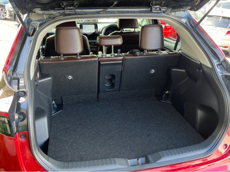 2022 Toyota Yaris Cross - thumbnail 8