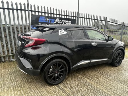 2019 Toyota C-HR Self Charging Hybrid €18,995 thumbnail