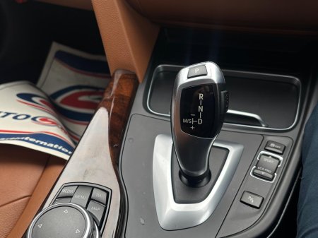 2016 BMW 3 Series - thumbnail 6