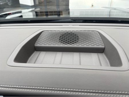 2024 Volkswagen Amarok AVENTURA V6 TDI 4M DC 4MOTION €61,900 thumbnail