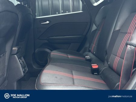 2023 Renault Captur TCe 90 RS Line thumbnail