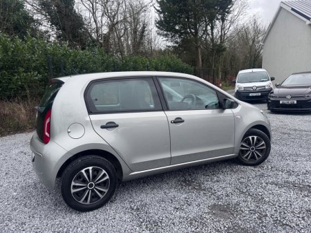 2015 Volkswagen up! 1.0 75BHP TAKE UP €5,950 thumbnail