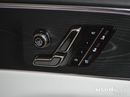 2026 Cadillac Lyriq - thumbnail 24