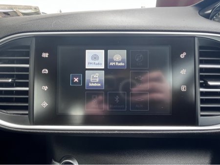 2016 Peugeot 308 - thumbnail 12