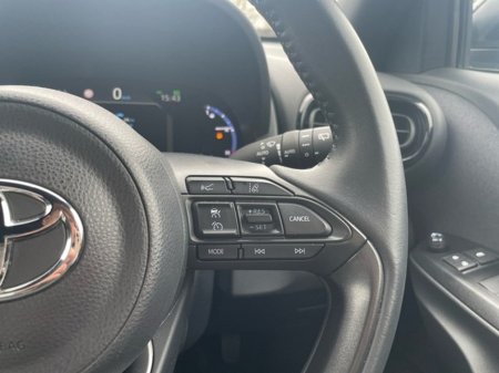 2023 Toyota Yaris Cross - thumbnail 12