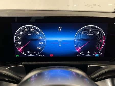 2026 Mercedes-Benz GLB 200d Progressive - 18 Inch Alloys - Reversing Camera - Ambient Lighting - Sat Nav - Climate Control - Heated Seats - Keyless Start - Apple CarPlay/Android Auto €73,298 thumbnail