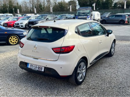 2017 Renault Clio - thumbnail 6