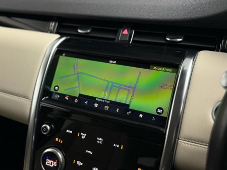 2020 Land Rover Discovery Sport - thumbnail 17