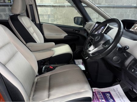 2019 Nissan Serena 2019 Nissan Serena | Automatic | ONLY 108,000KMS | 6 seater €19,999 thumbnail