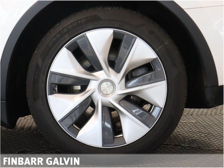 2022 Tesla Model Y - thumbnail 14