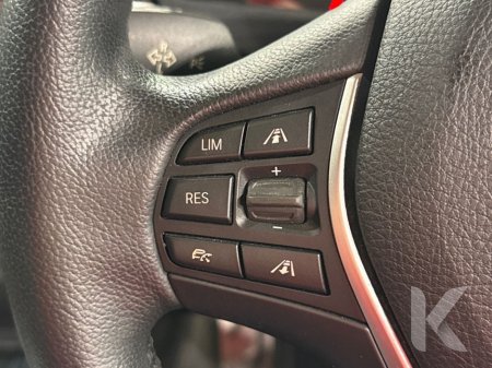 2016 BMW 3 Series - thumbnail 23