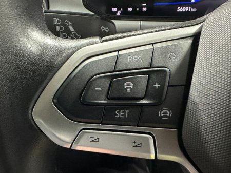 2025 Volkswagen T-Roc - thumbnail 17