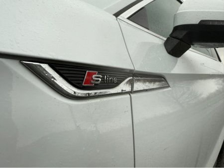 2017 Audi A5 2.00 TDI 190BHP AUTO SLINE COUPE €22,950 thumbnail