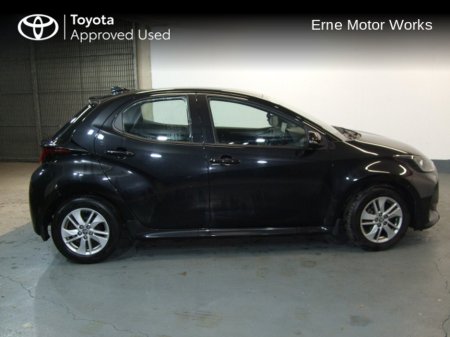 2022 Toyota Yaris YARIS 1.0 LUNA €17,995
