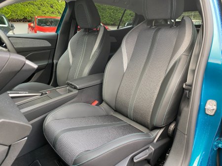 2026 Peugeot 408 MHEV 145BHP e-DCS6 Allure Auto thumbnail