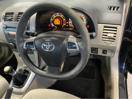 2013 Toyota Corolla 1.4 D-4D LUNA MC 4DR €5,950 thumbnail