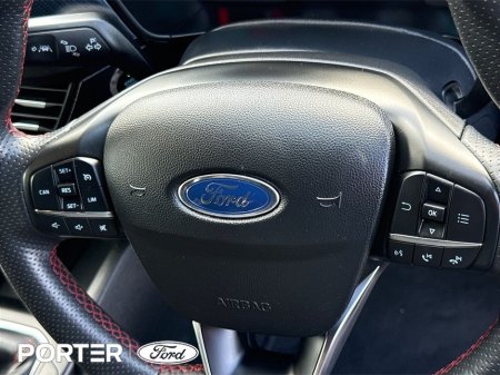 2020 Ford Focus - thumbnail 23
