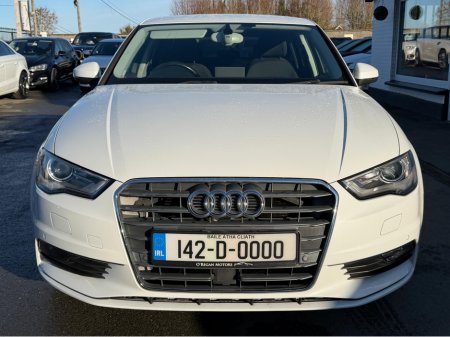 2014 Audi A3 1.4 TFSI SPORT S-TRONIC SALOON €15,450 thumbnail
