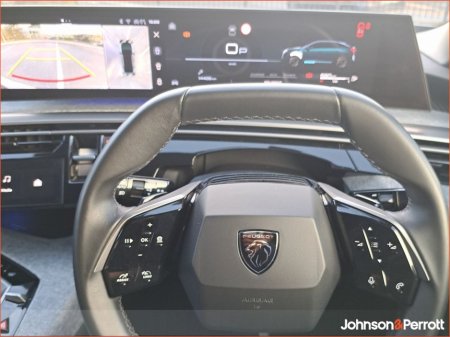 2025 Peugeot 3008 1.2 MHEV 145bhp eDCS6 Allure €45,450 thumbnail