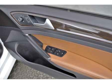 2014 Volkswagen Golf 1.4 TSI DSG 150HP HIGHLINE *FULL BROWN LEATHER*SAT NAV*REVERSE CAM* €13,890 thumbnail