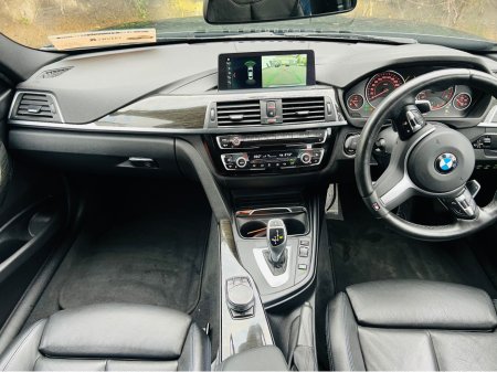 2019 BMW 3 Series 320 D // M-SPORT // 2 KEYS €27,950 thumbnail