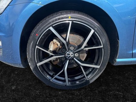 2015 Volkswagen Golf - thumbnail 8