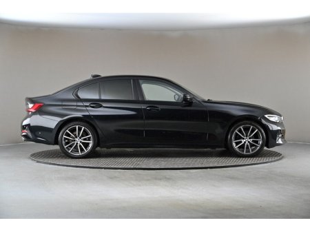 2021 BMW 3 Series - thumbnail 11