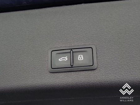 2023 Audi e-tron - thumbnail 32