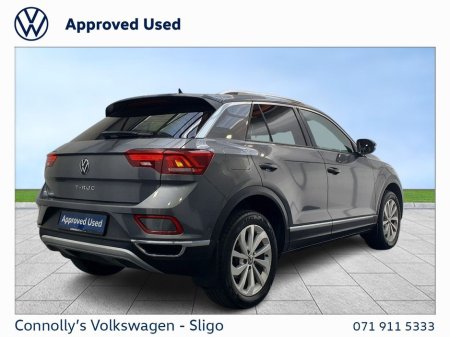 2022 Volkswagen T-Roc - thumbnail 3