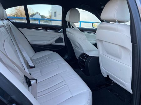2019 BMW 5 Series 520d M-SPORT * READY TO DRIVE AWAY TODAY * // LEATHER HEATED SEATS // 19" M-SPORT ALLOYS // PARKING SENSORS FRONT & REAR €27,900 thumbnail