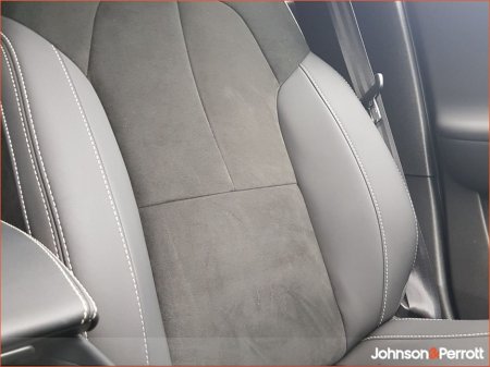 2023 Volvo XC40 - thumbnail 15