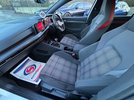 2021 Volkswagen Golf - thumbnail 28