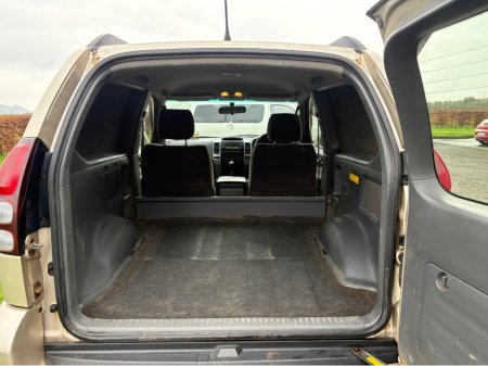 2009 Toyota Landcruiser 3.0 D4d SWB GX COMMERCIAL €14,950 thumbnail