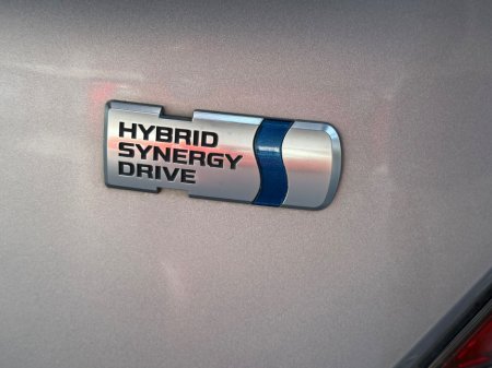 2017 Toyota C-HR - thumbnail 9