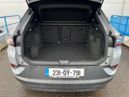 2023 Volkswagen ID.4 PRO LIFE 77KWH // DIGITAL CLUSTER // APPLE CARPLAY/ANDROID AUTO // DIAMOND CUT ALLOYS €24,250 thumbnail