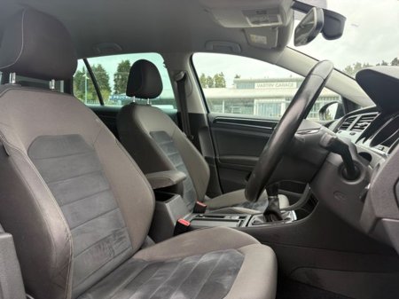 2016 Volkswagen Golf - thumbnail 23