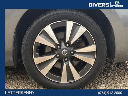 2017 Nissan Leaf - thumbnail 17